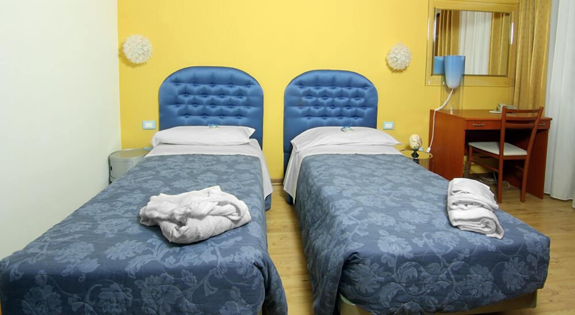 Albergo Al Viale Trieste Exteriör bild