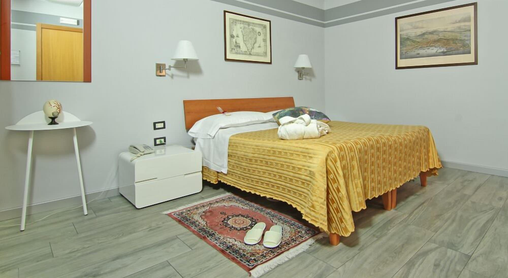 Albergo Al Viale Trieste Exteriör bild