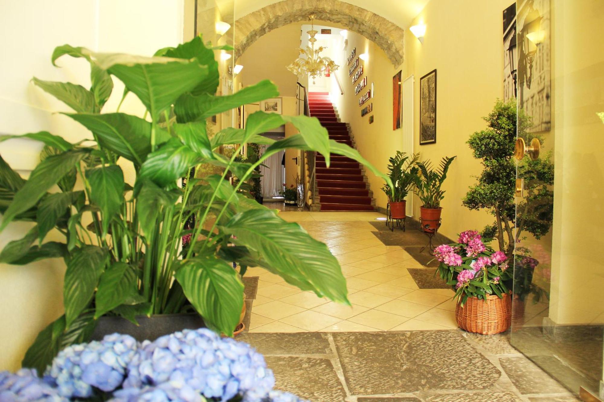 Albergo Al Viale Trieste Exteriör bild