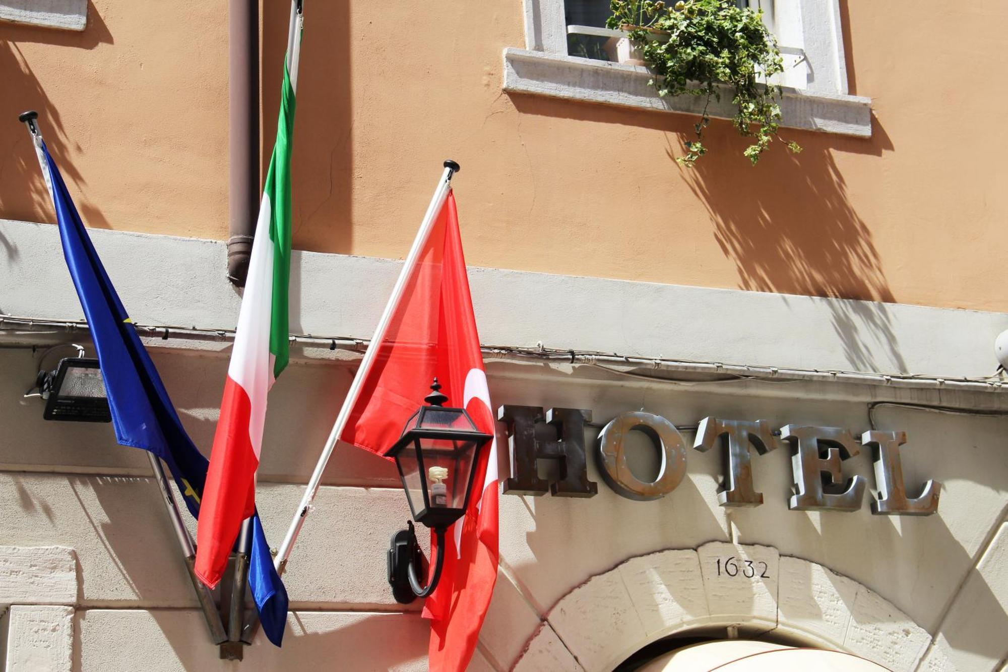 Albergo Al Viale Trieste Exteriör bild