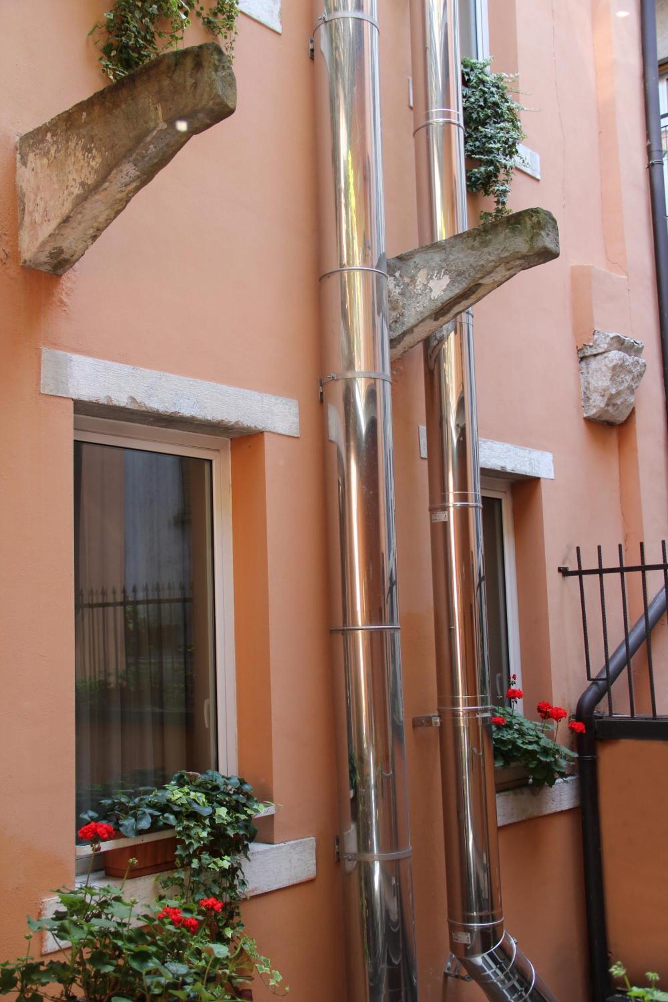Albergo Al Viale Trieste Exteriör bild